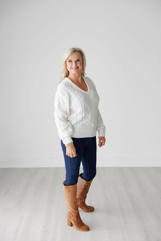 PJ SALVAGE Chenille Cozy SOFT Cable V-Neck Sweater