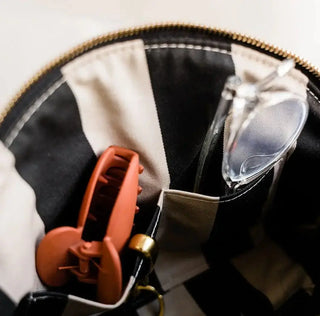 Hopper Black Leather Crossbody Handbag